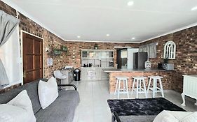 Zhantique Guest House 1- Unit 3